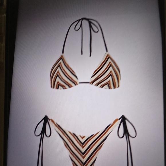 triangl swimwear Other - ISO DO NOT BUY